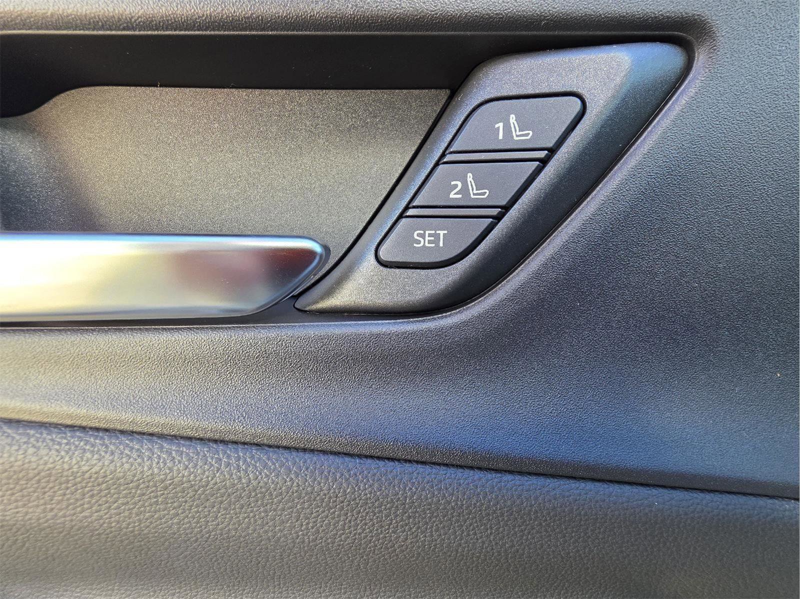 New 2026 Toyota Prius Plug-In Hybrid image 16