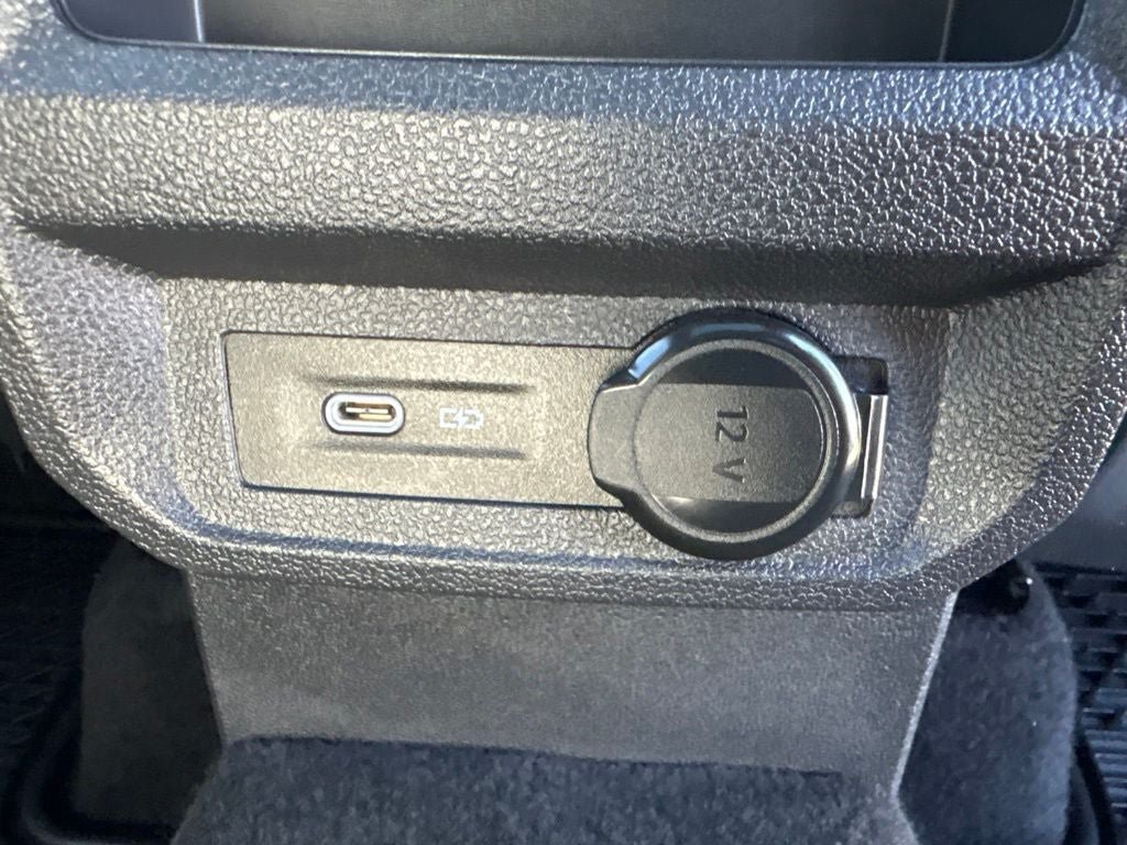 Used 2022 Volkswagen Tiguan SEL R-Line AWD/4WD image 29