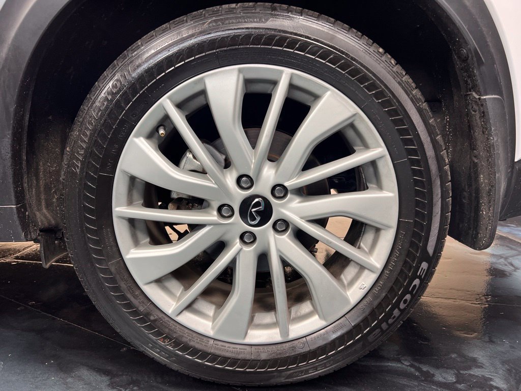 Used 2024 INFINITI QX50 Luxe AWD/4WD image 8