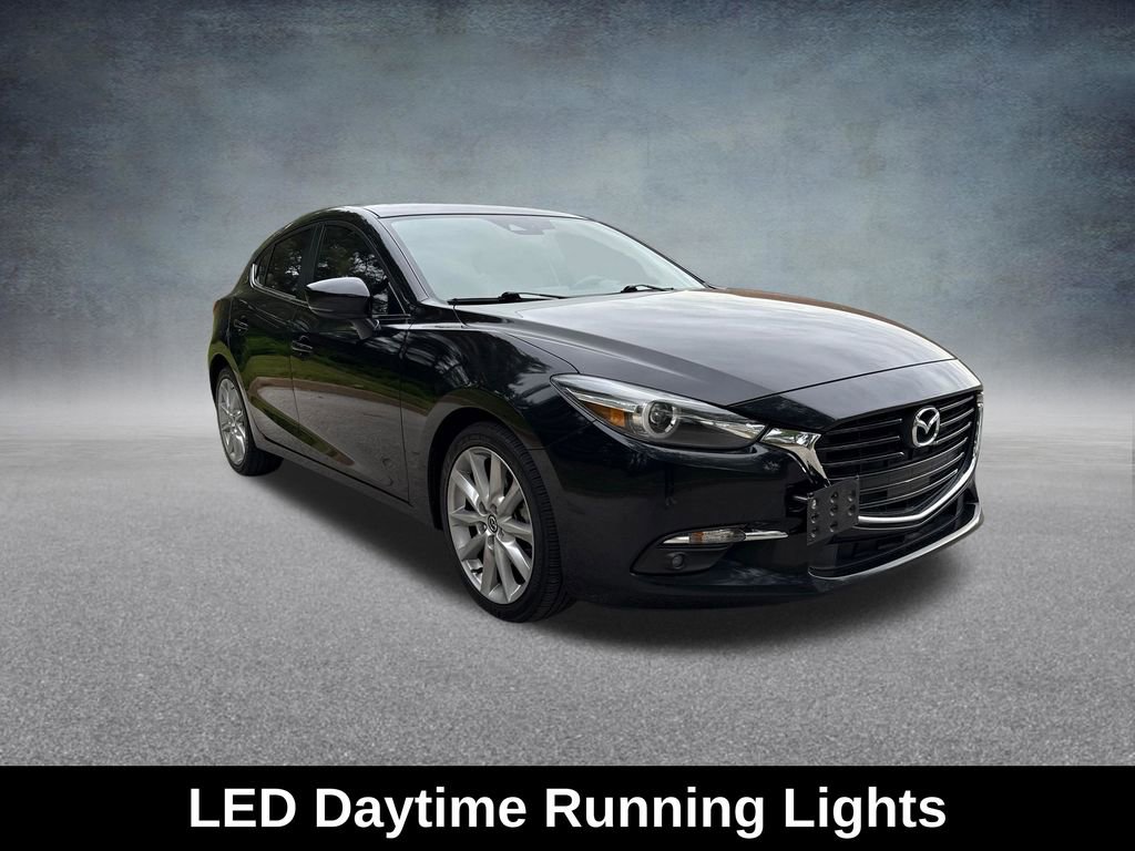 Used 2017 MAZDA MAZDA3 Grand Touring w/ Premium Equipment Package FWD image 9
