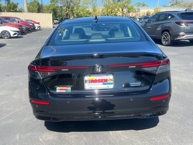 New 2025 Honda Accord Touring image 4