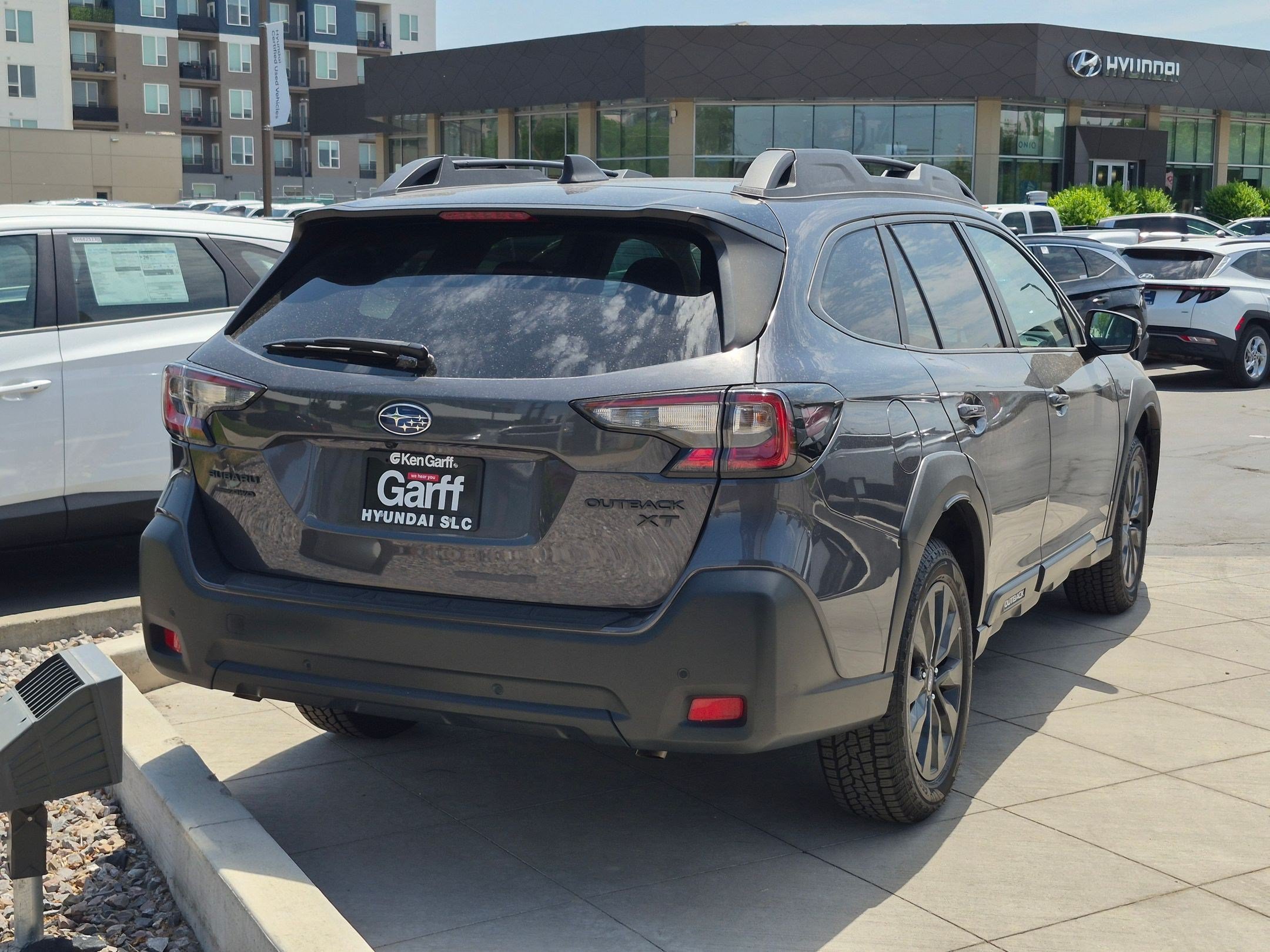 Used 2023 Subaru Outback Onyx Edition XT AWD/4WD image 3
