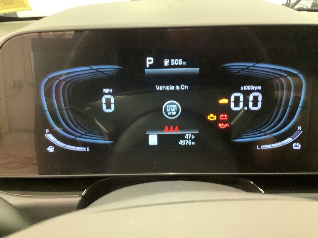 Certified 2025 Kia Niro EX FWD image 9