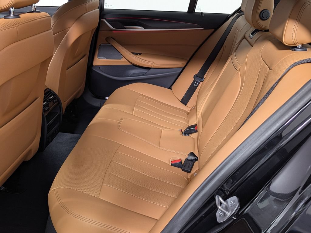 Certified 2023 BMW 530i xDrive w/ M Sport Package AWD/4WD image 46