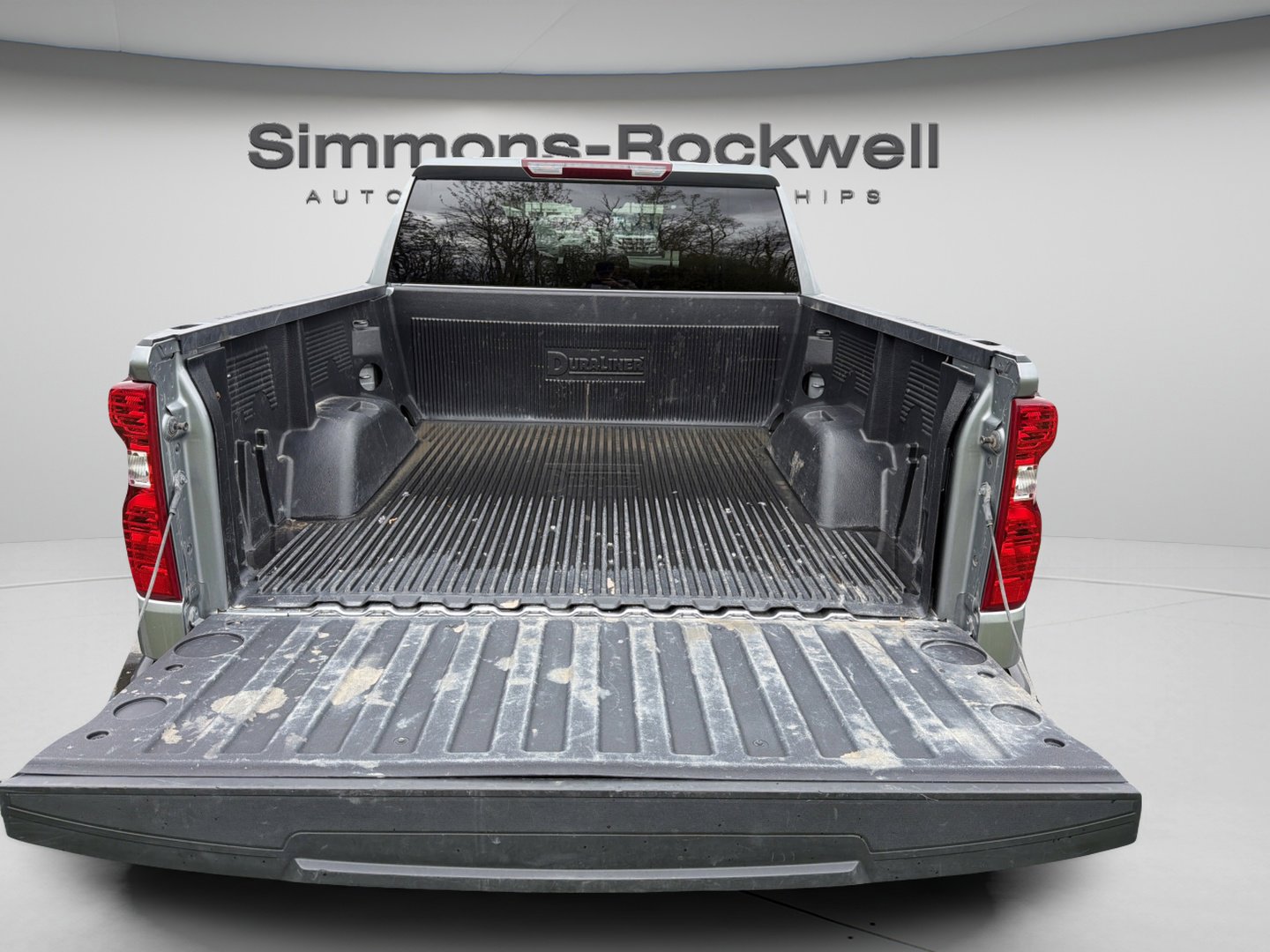 Used 2025 Chevrolet Silverado 1500 LT AWD/4WD image 30