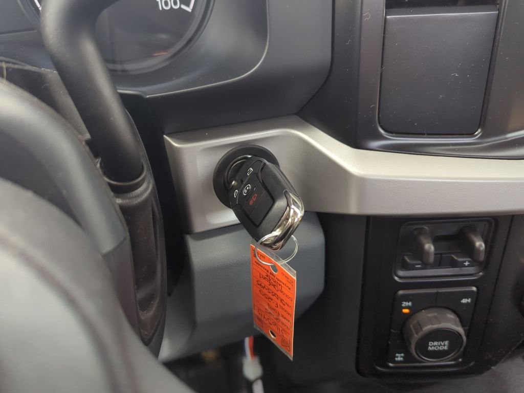 New 2025 Ford F250 XL w/ FX4 Off-Road Package image 20