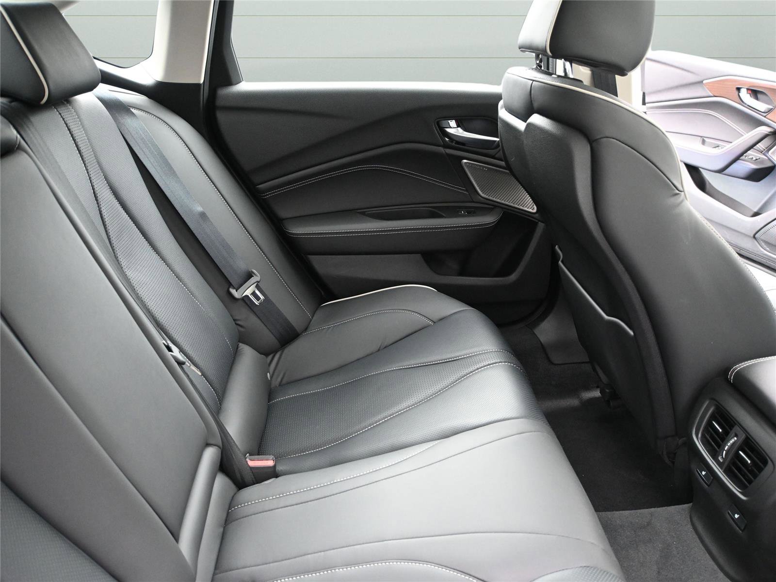 Certified 2023 Acura TLX SH-AWD w/ Advance Package image 24