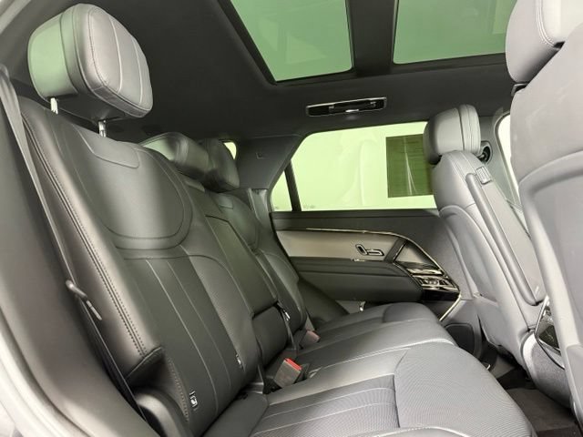 Used 2025 Land Rover Range Rover Sport Dynamic SE AWD/4WD image 30