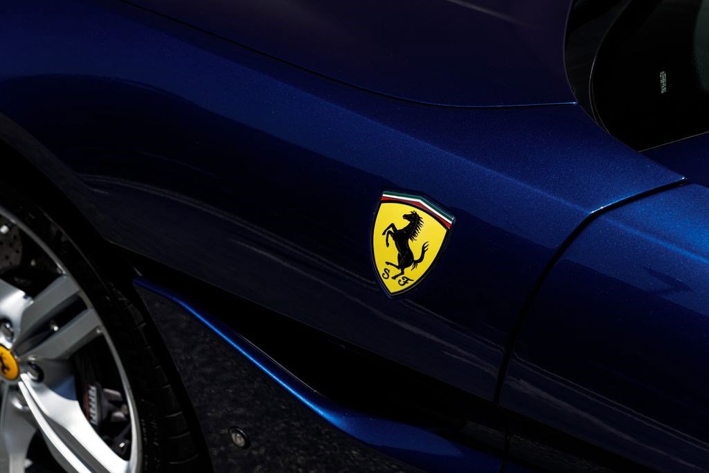 Used 2019 Ferrari Portofino RWD image 40