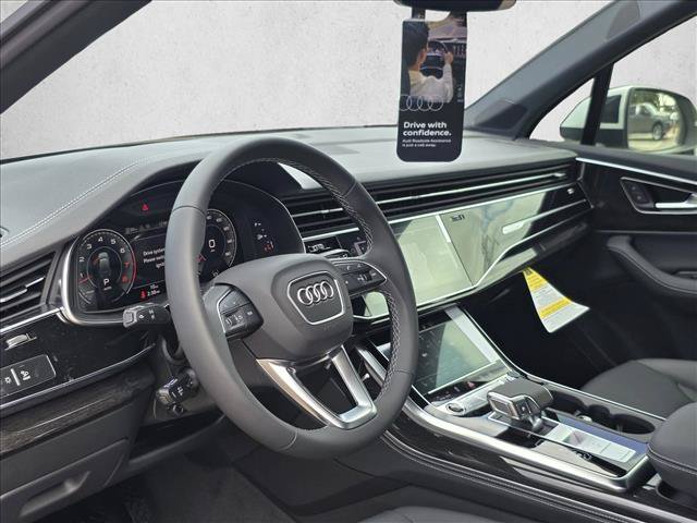 New 2026 Audi Q7 3.0T Premium Plus w/ Premium Plus Package AWD/4WD image 13