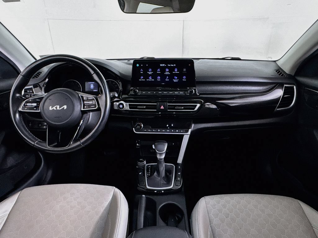 Used 2022 Kia Seltos EX AWD/4WD image 30