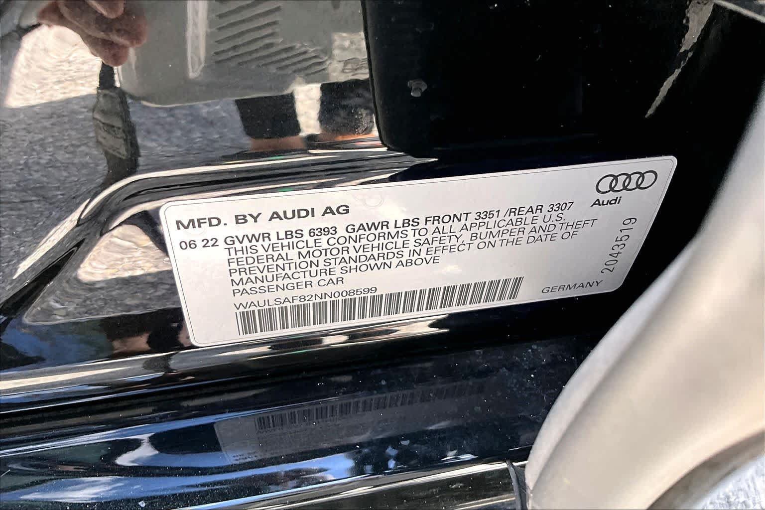 Used 2022 Audi S8 w/ S8 Executive Package AWD/4WD image 35
