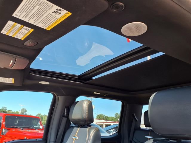 Used 2022 Ford F150 Platinum w/ Equipment Group 701A High image 10