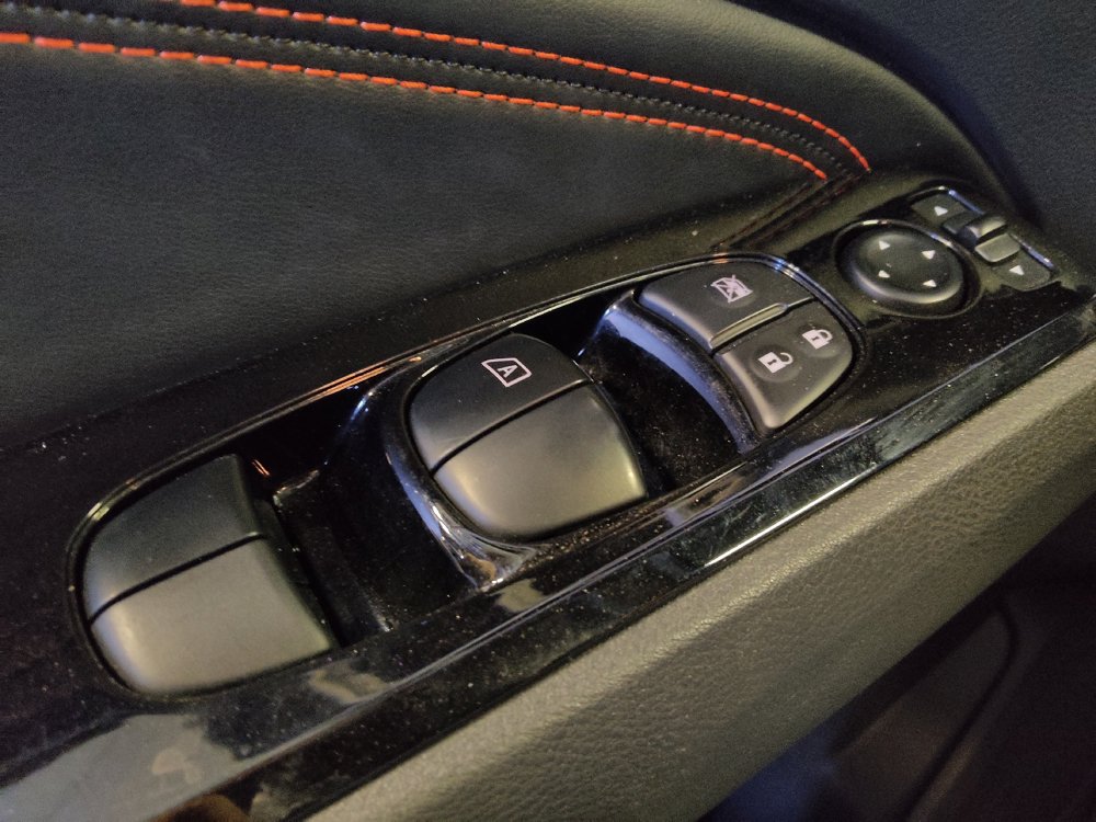 Used 2023 Nissan Altima 2.5 SR FWD image 27