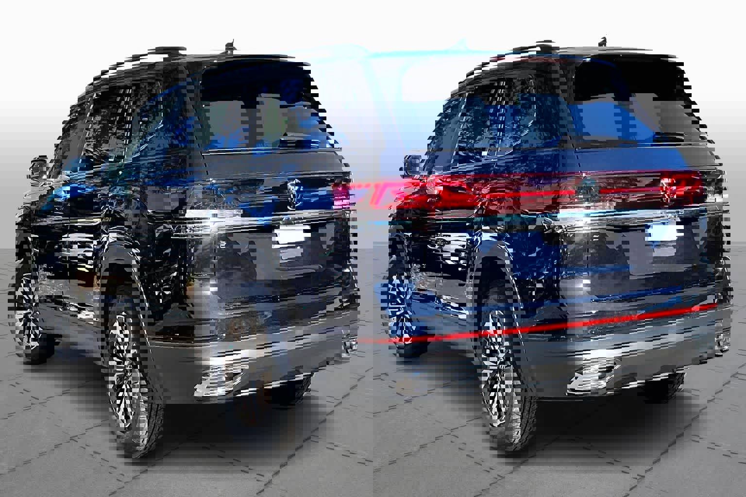 New 2026 Volkswagen Atlas SE image 12