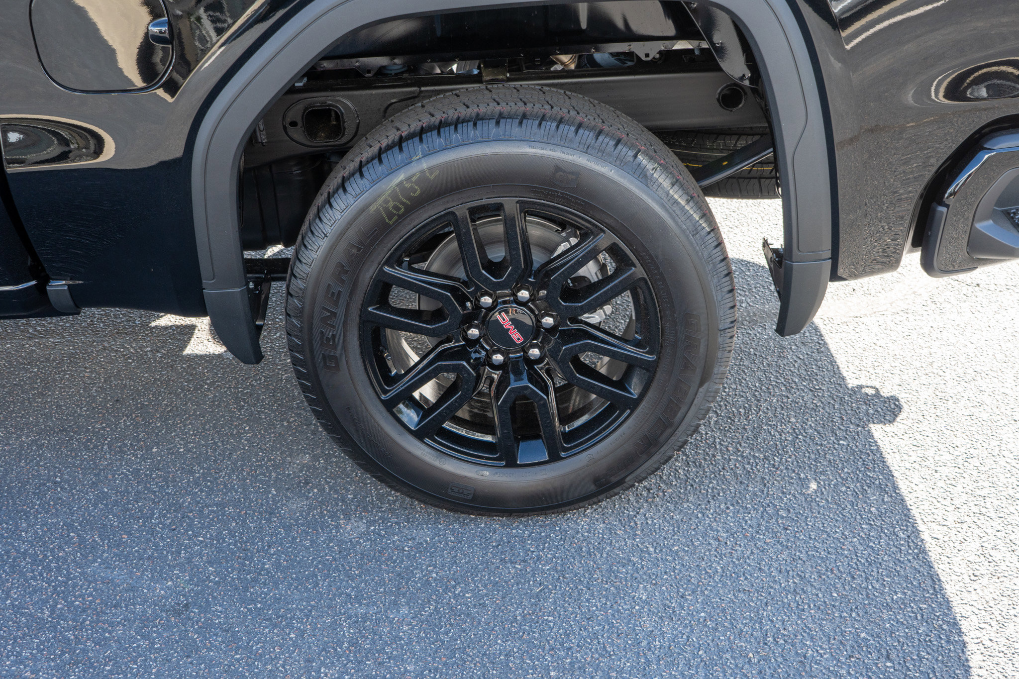 New 2026 GMC Sierra 1500 Elevation AWD/4WD image 11