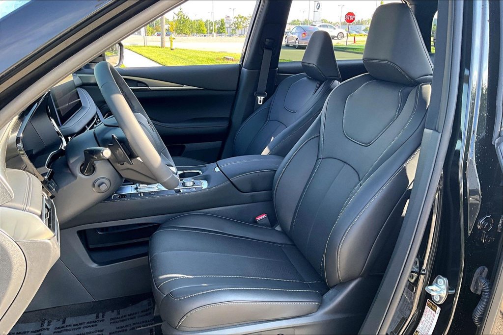 New 2027 INFINITI QX60 Sport w/ Dark Cargo Package AWD/4WD image 9