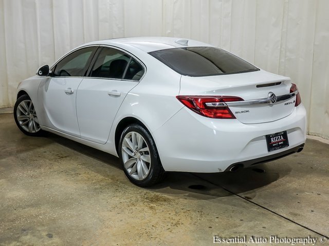 Used 2016 Buick Regal image 7
