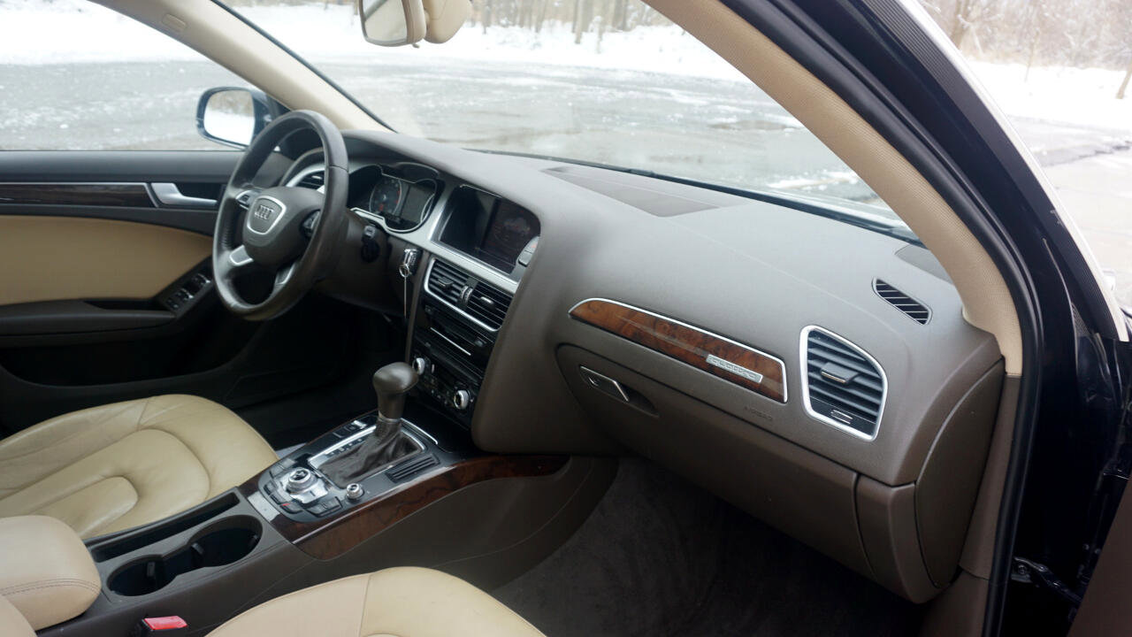 Used 2015 Audi A4 2.0T Premium w/ Audi MMI Navigation AWD/4WD image 12