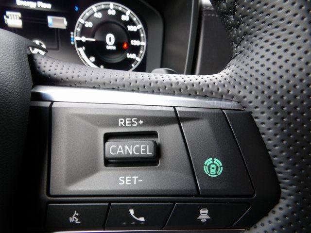 New 2025 Mitsubishi Outlander SE image 31