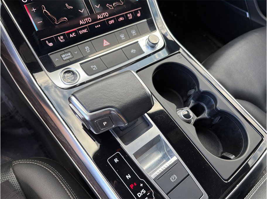 Used 2021 Audi Q8 Premium Plus w/ Premium Plus Package AWD/4WD image 40