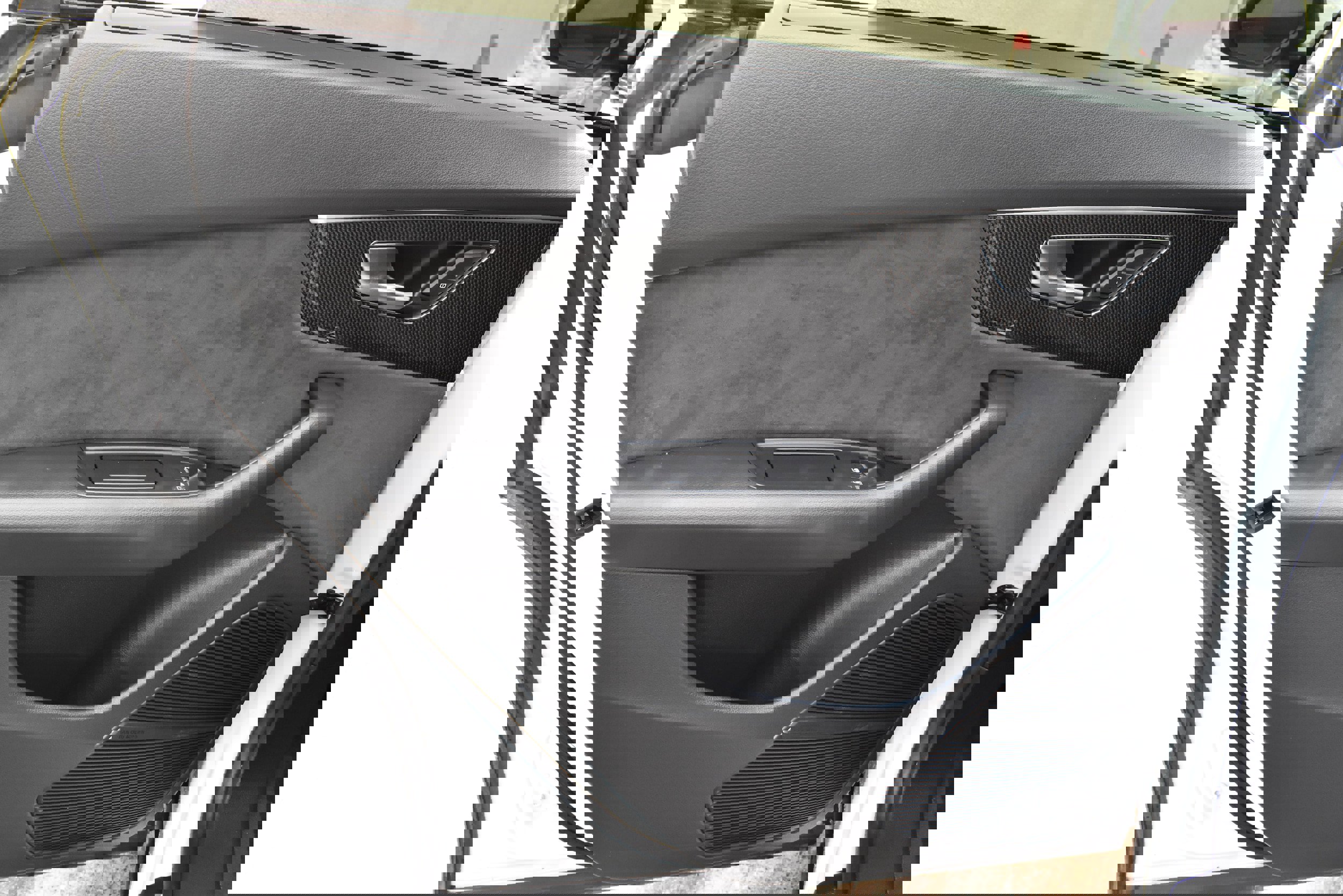 Used 2020 Audi SQ8 Prestige w/ Prestige Package image 26