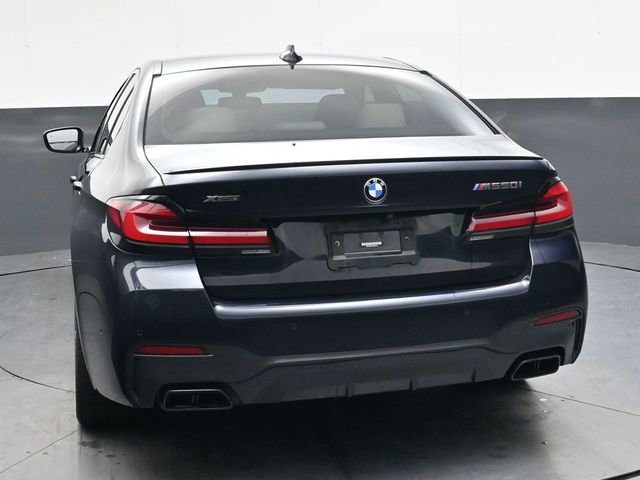 Used 2023 BMW M550i xDrive w/ Dynamic Handling Package image 6