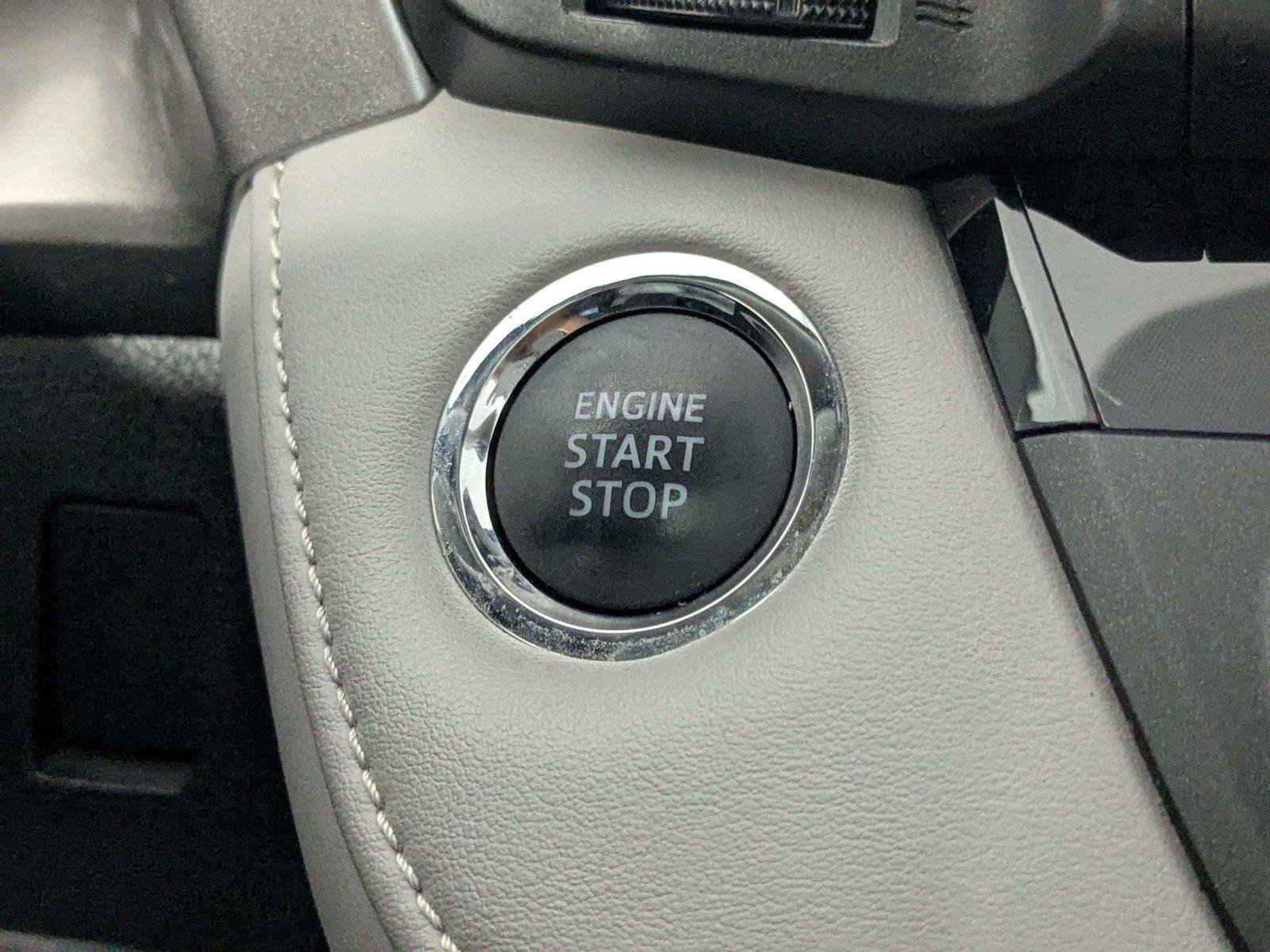 Used 2018 Toyota RAV4 XLE FWD image 29