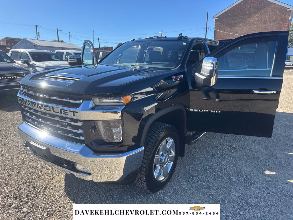 Used 2020 Chevrolet Silverado 2500 LTZ w/ LTZ Premium Package AWD/4WD image 10