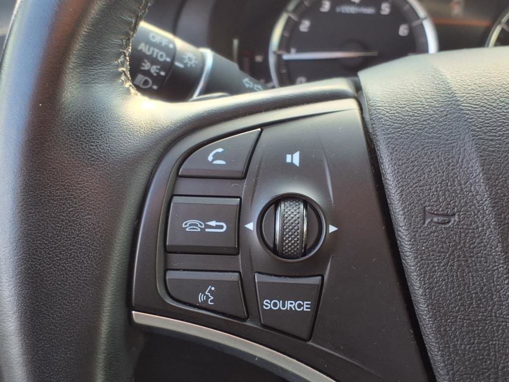 Used 2020 Acura MDX SH-AWD image 18