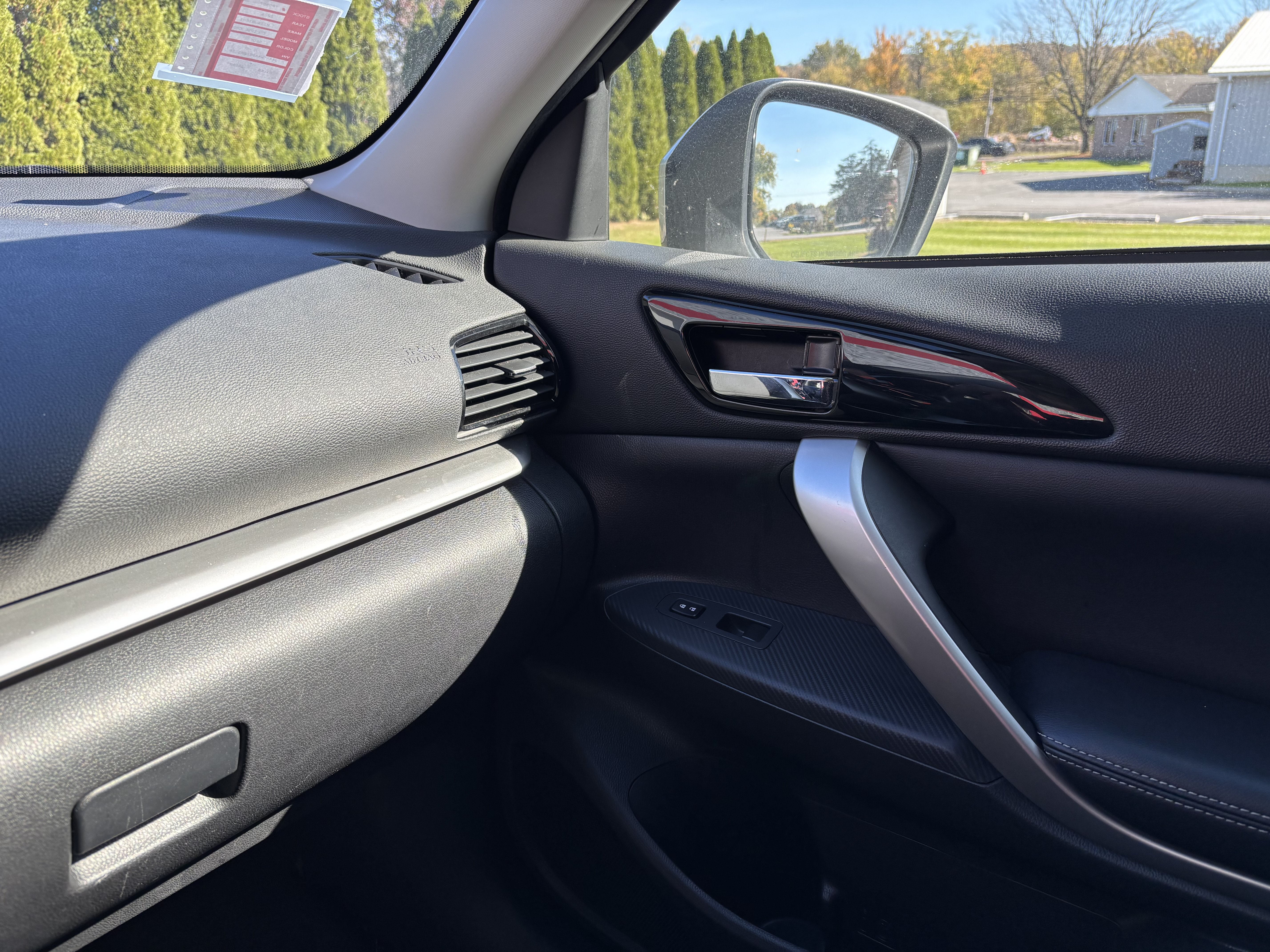 Used 2025 Mitsubishi Eclipse Cross SE AWD/4WD image 23