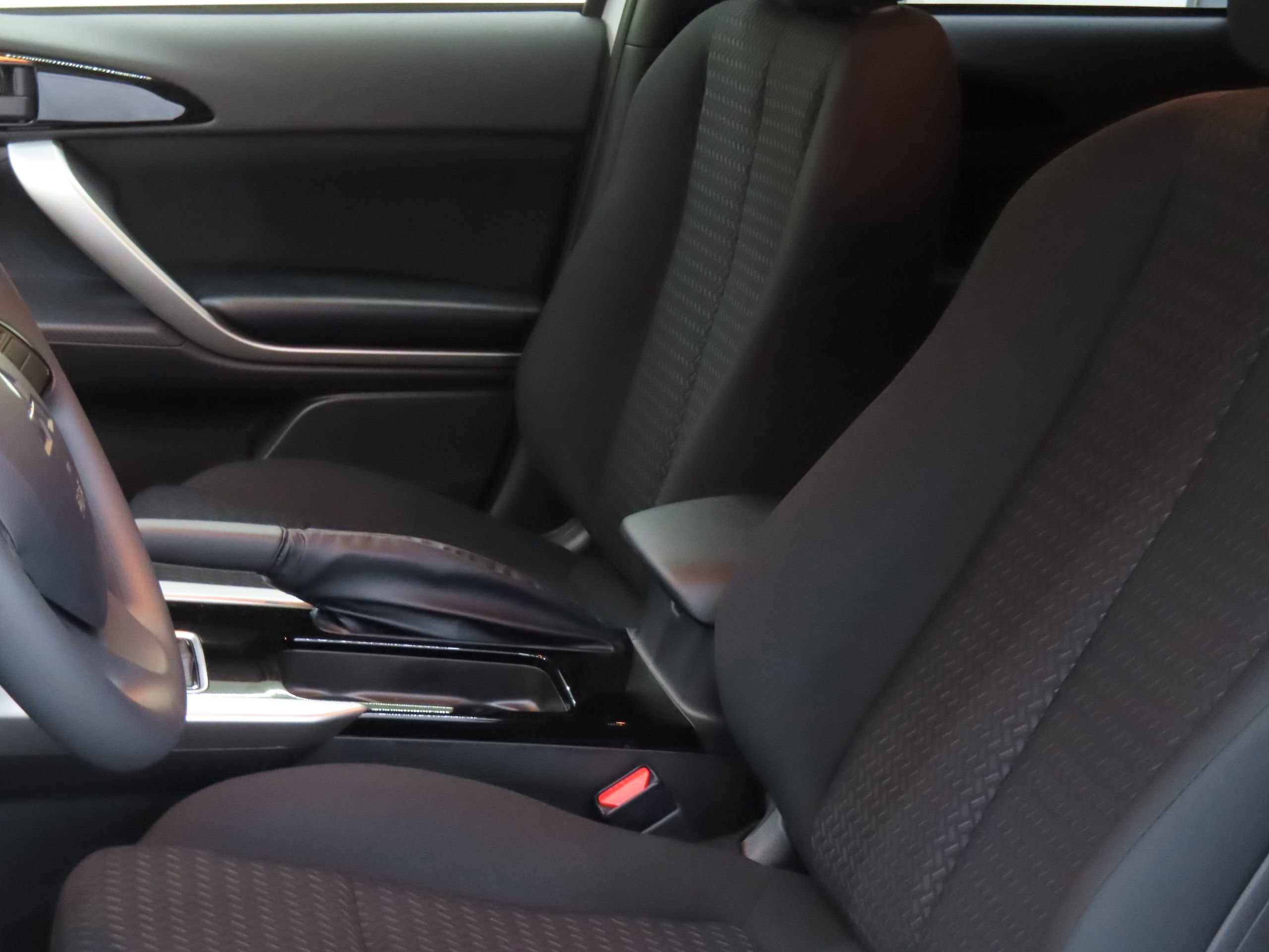 New 2026 Mitsubishi Eclipse Cross ES AWD/4WD image 10