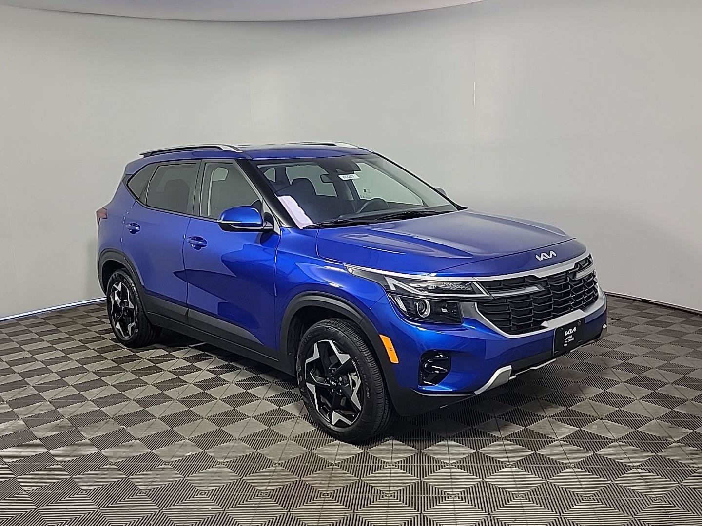 Used 2026 Kia Seltos S AWD/4WD image 1