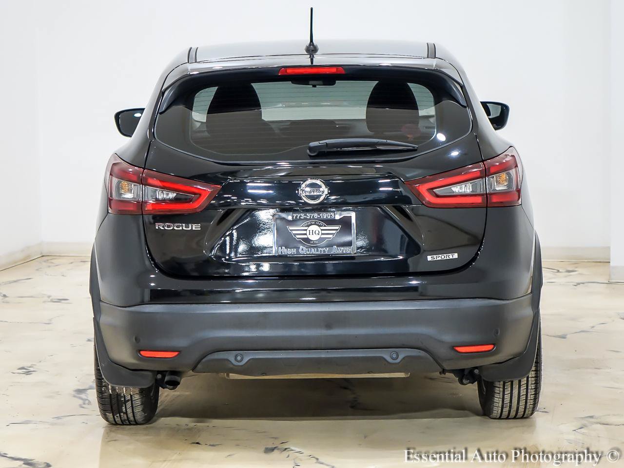 Used 2022 Nissan Rogue Sport S FWD image 7