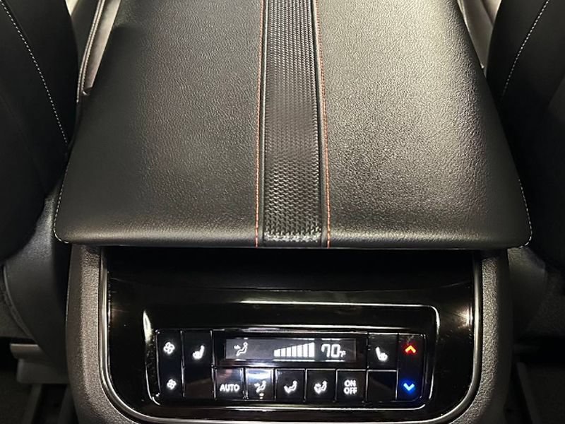 Used 2026 Nissan Armada PRO-4X AWD/4WD image 36