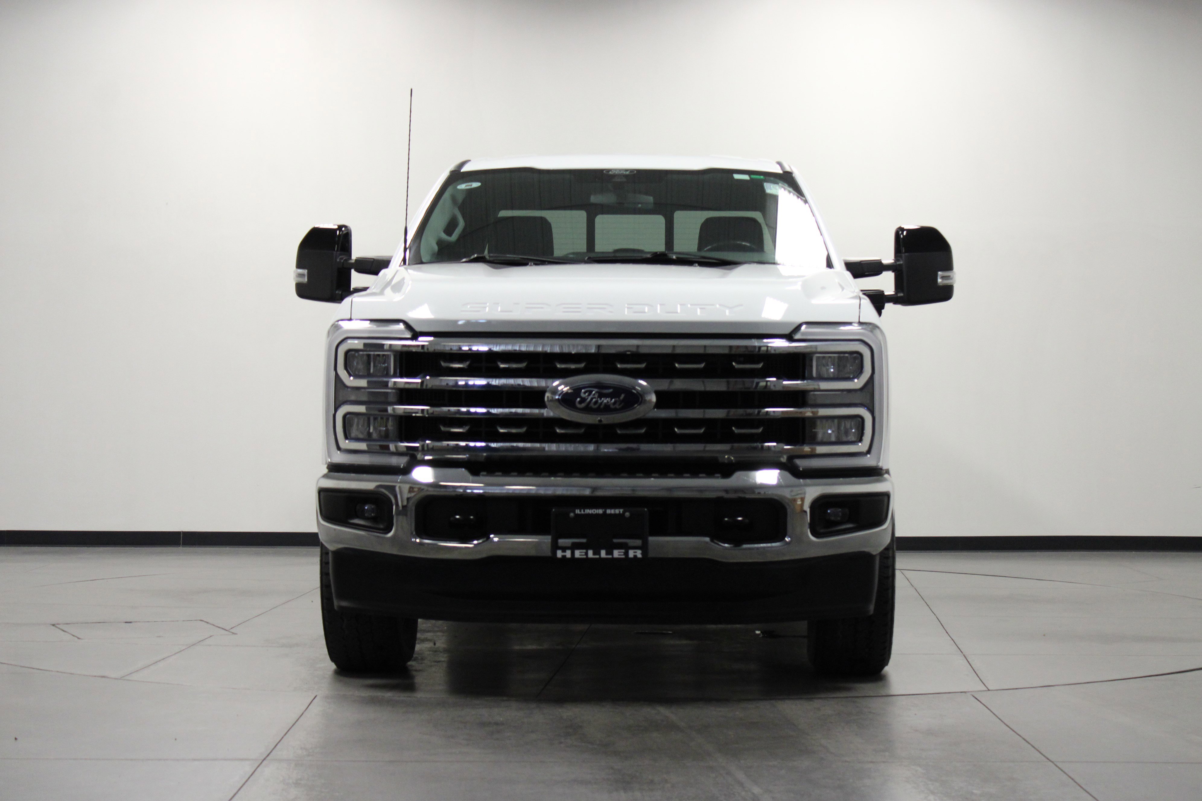Used 2024 Ford F250 Lariat image 9