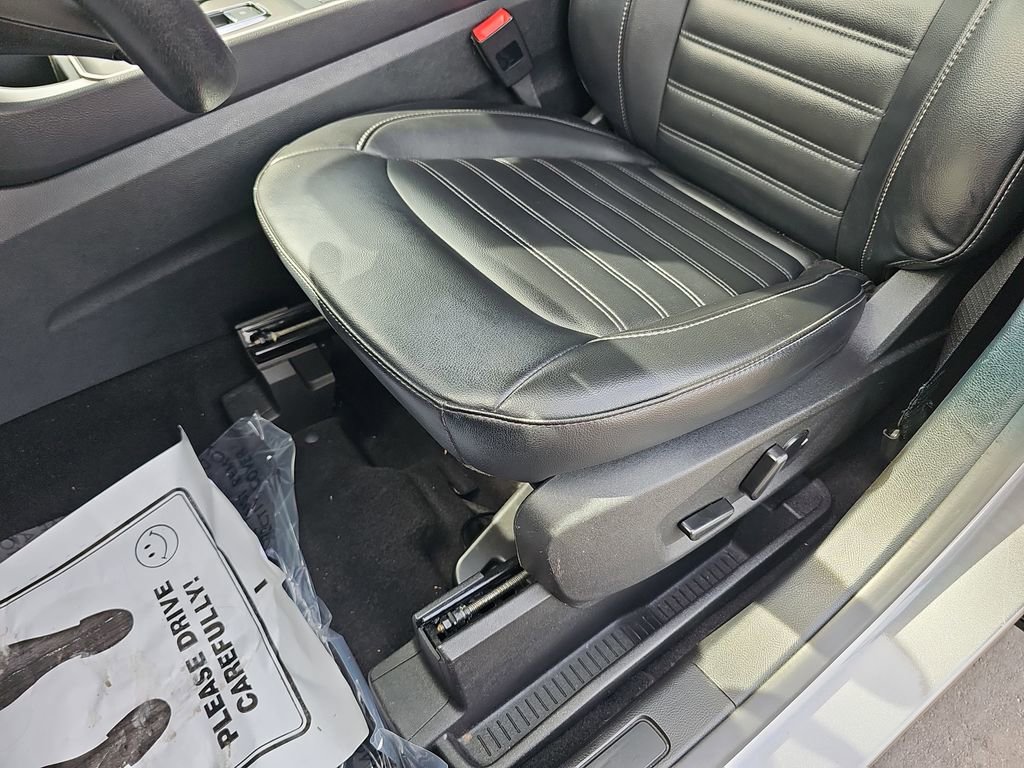 Used 2023 Ford Edge SEL image 32