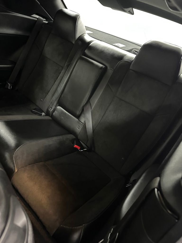 Used 2018 Dodge Challenger SXT Plus image 27