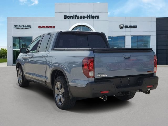 Used 2025 Honda Ridgeline TrailSport image 4