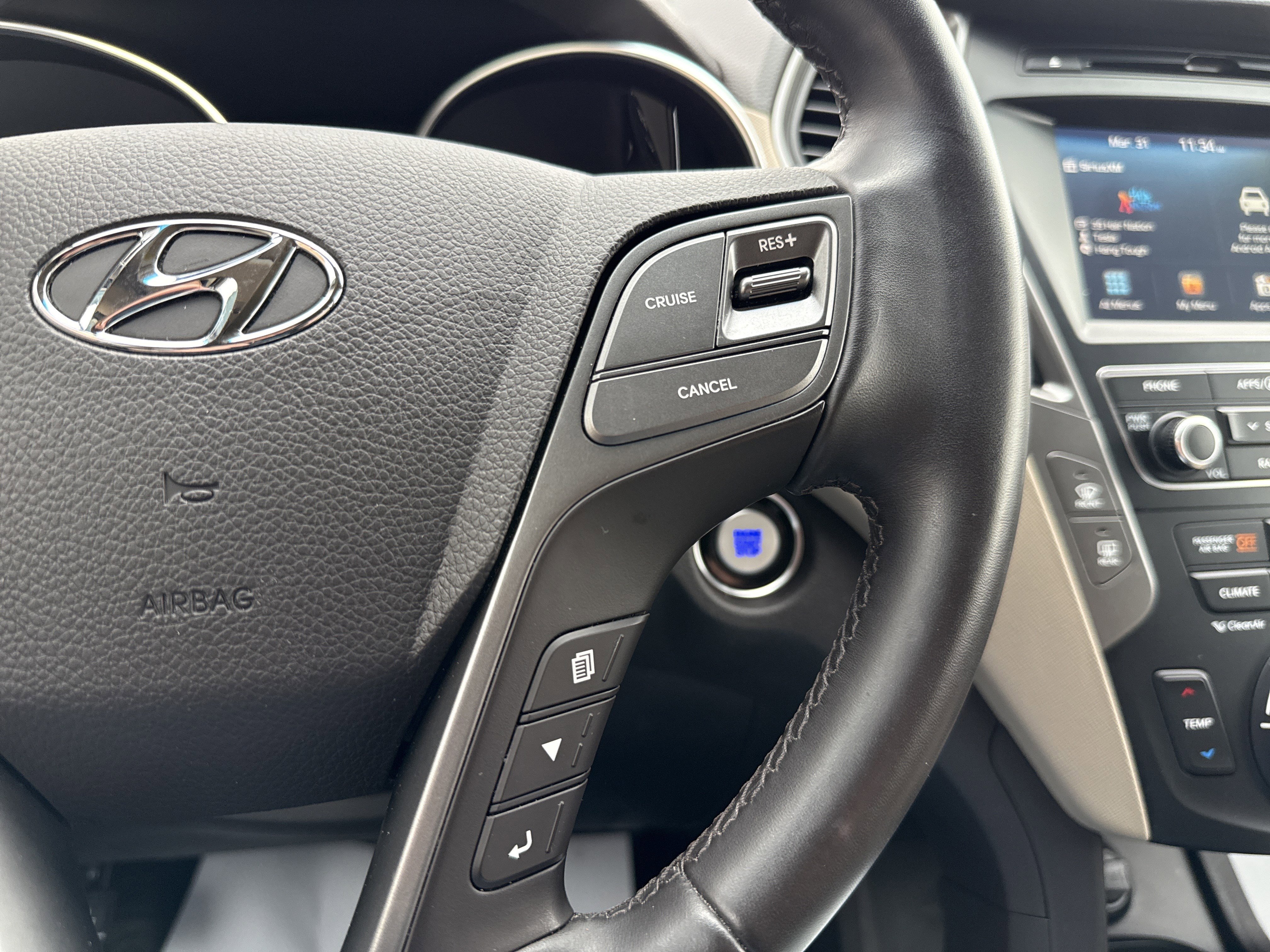 Used 2018 Hyundai Santa Fe Sport 2.0T image 19