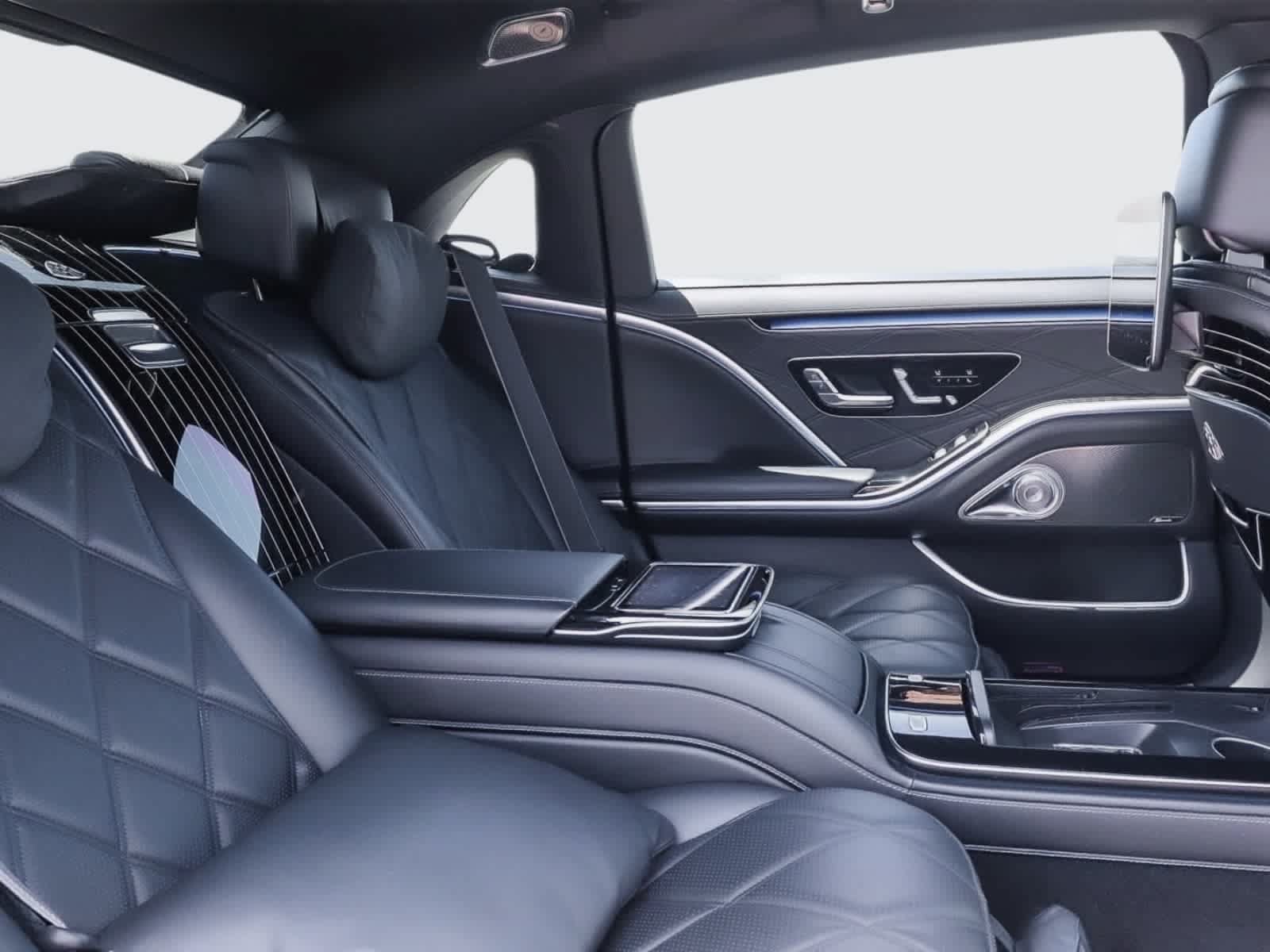 Used 2022 Mercedes-Benz Maybach S 580 4MATIC image 36