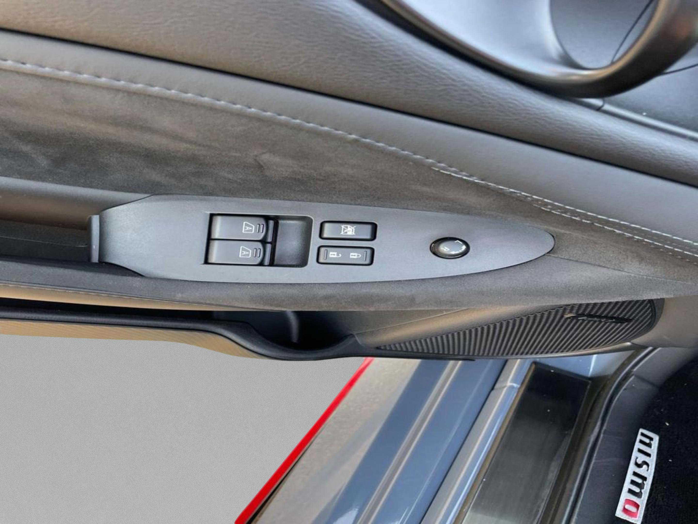 Used 2026 Nissan Z NISMO w/ Floor Mat Package image 28