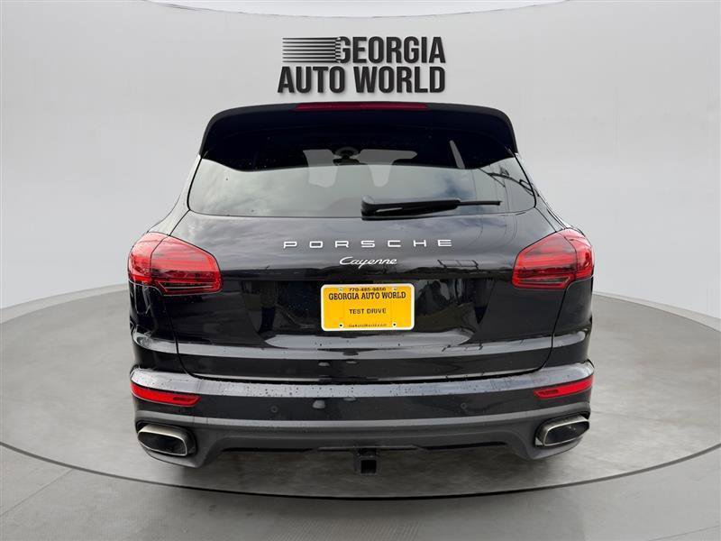 Used 2016 Porsche Cayenne image 11