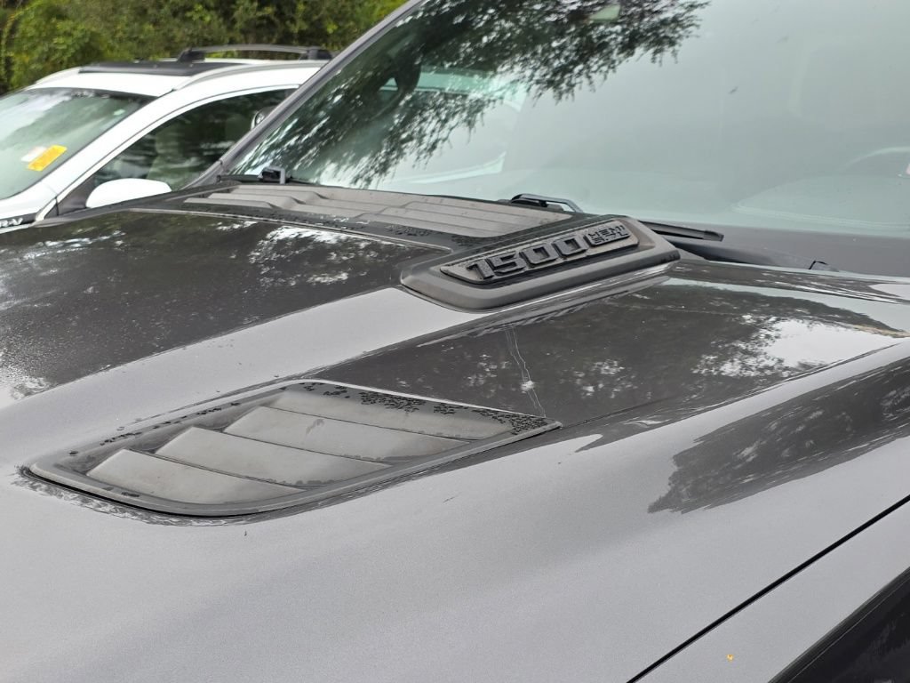 Used 2022 RAM 1500 Laramie AWD/4WD image 7