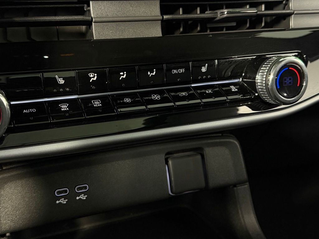 Used 2025 Honda Prologue Touring image 18