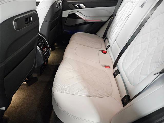 New 2026 BMW X5 sDrive40i w/ Climate Comfort Package image 14