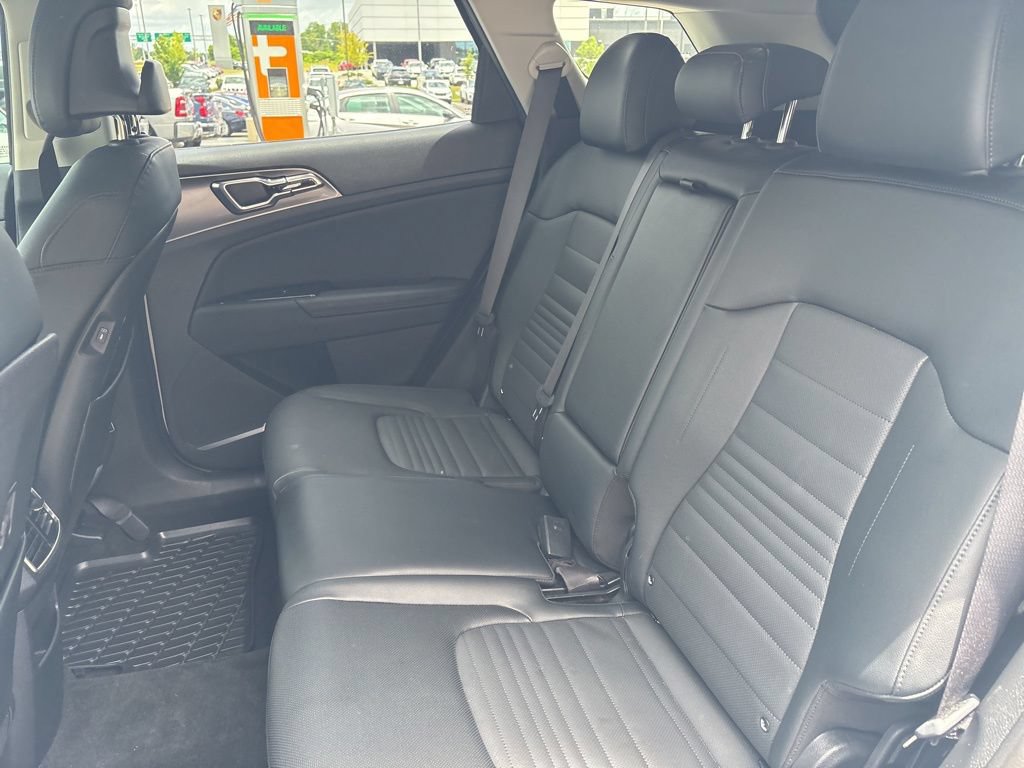 Used 2023 Kia Sportage SX FWD image 16