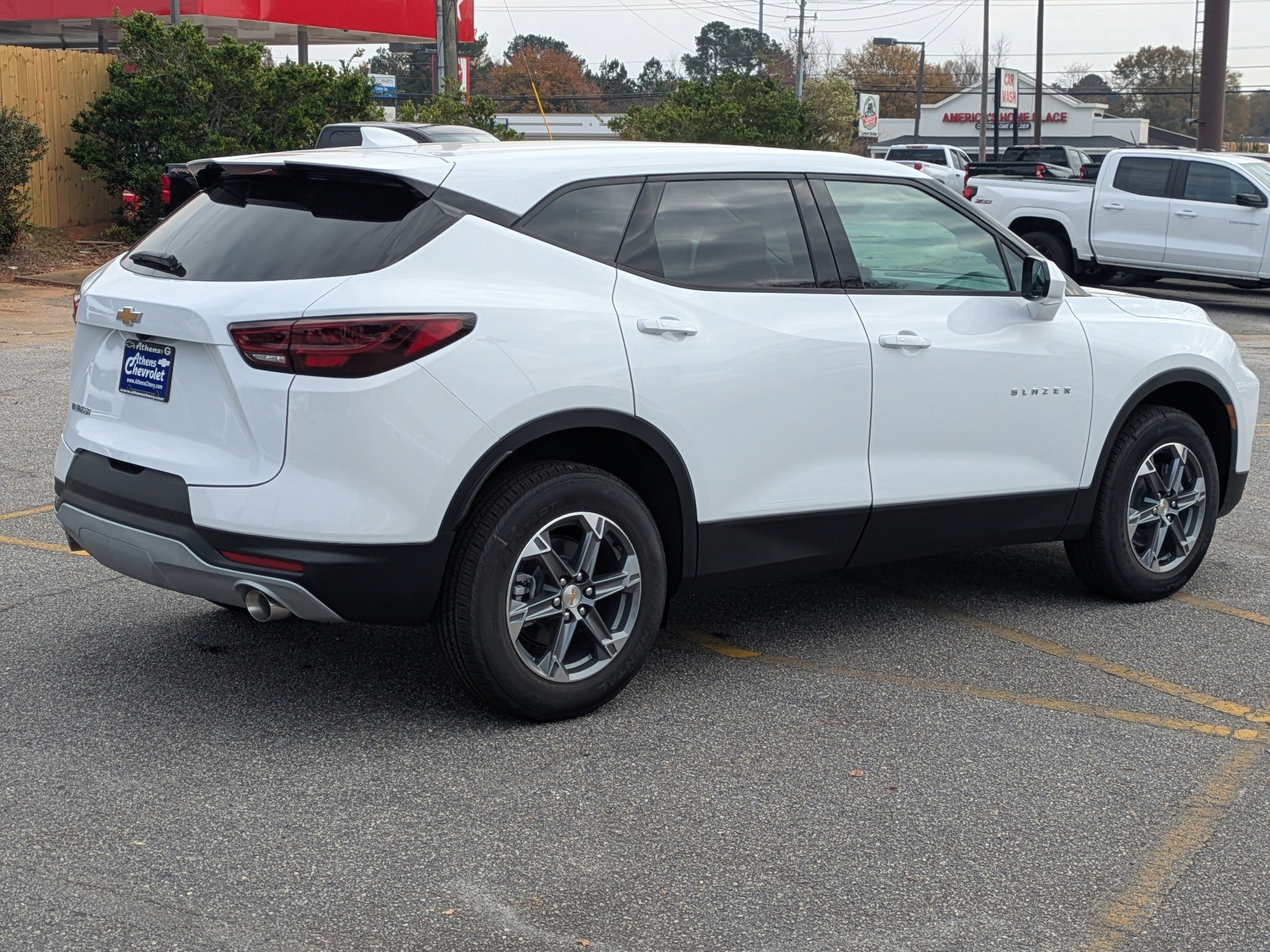 New 2026 Chevrolet Blazer LT FWD image 4