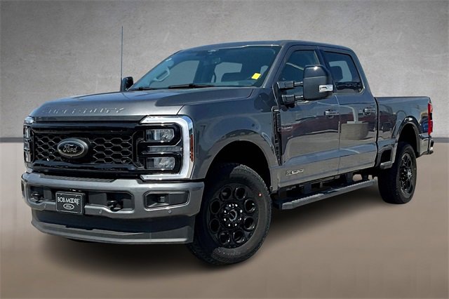 New 2025 Ford F250 Lariat w/ Lariat Ultimate Package
