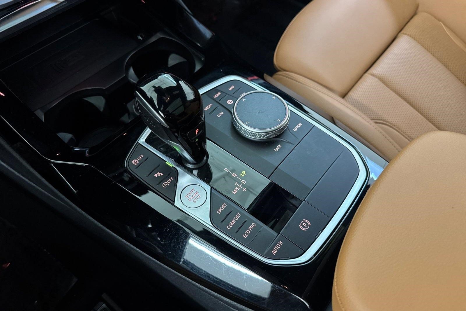 Used 2024 BMW X3 sDrive30i w/ Convenience Package RWD image 19